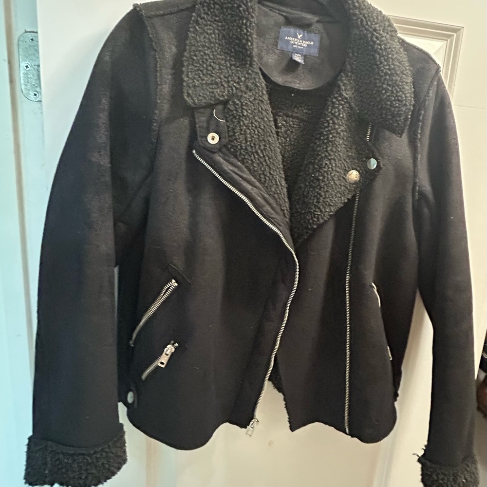 American Eagle Outfitters Black Teddy Jacket with Cozy Sherpa Lining
